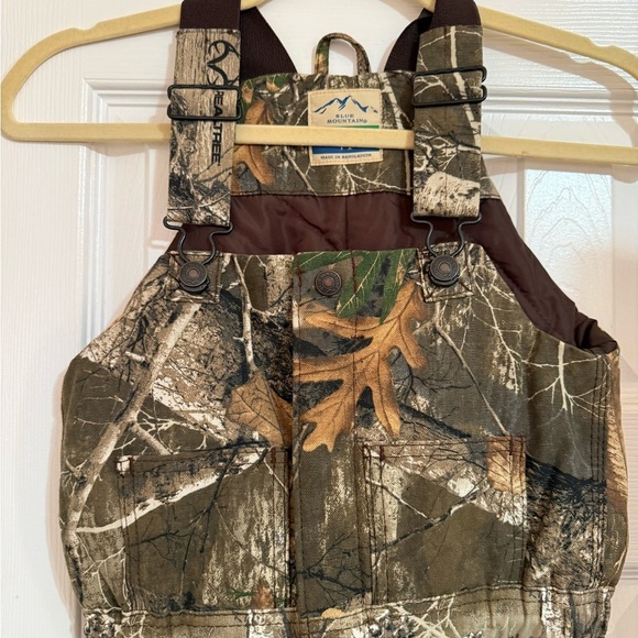 New Blue Mountain Kids' Insulated Bib Overalls - Picture 3 of 12